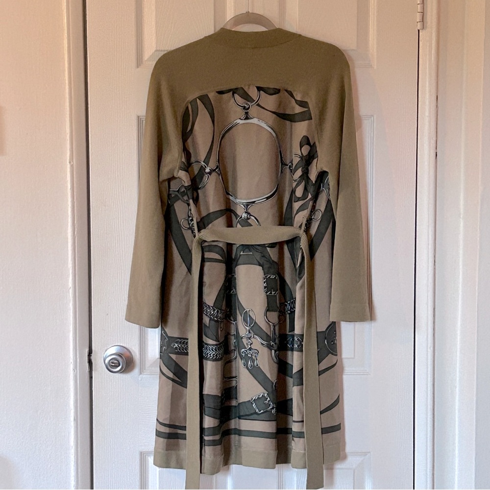 Hermes Virgin Wool & Silk Twillaine Cardigan - Picture 6 of 10